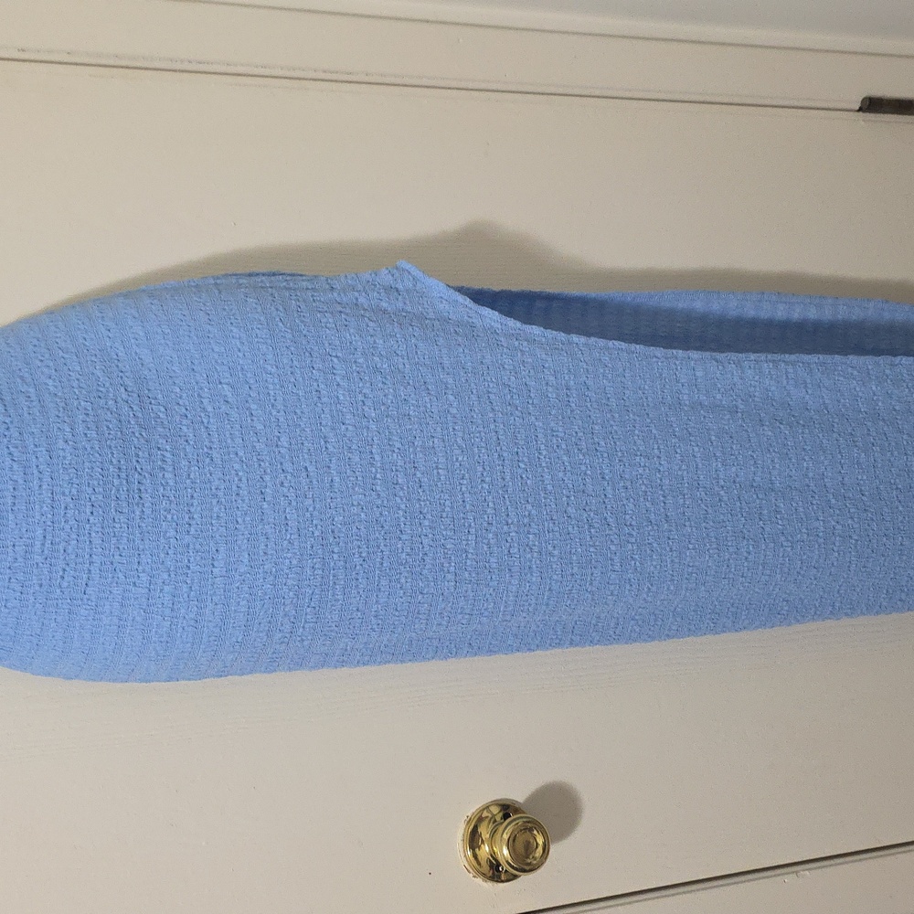 Blue Dress - Picture 3 of 4